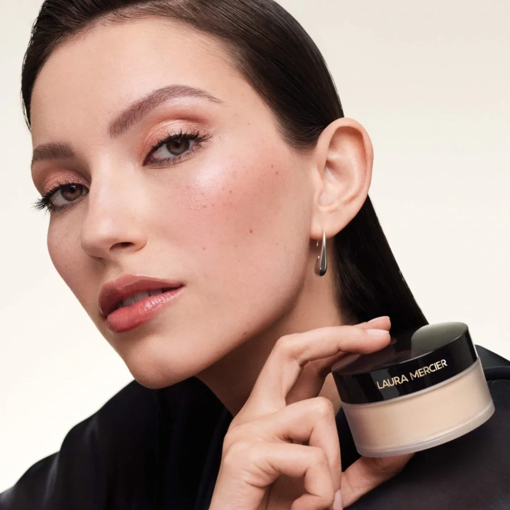 Laura Mercier Translucent Indulgent Icons Loose Setting Powder & Puff